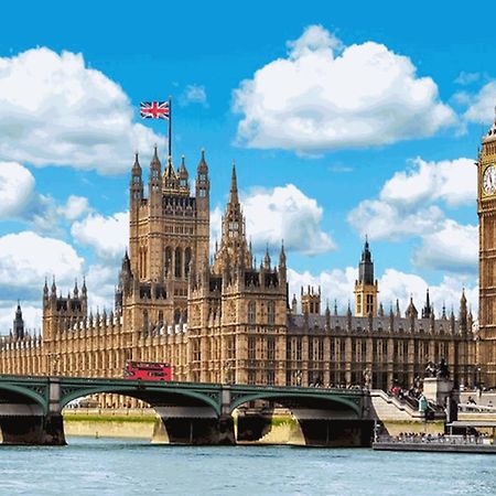 Staylondon - Sleeps 6 With Free Parking - Tourist, Concerts & Matches Londres Exterior foto